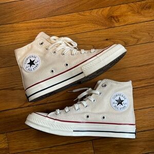 Women’s high top converse